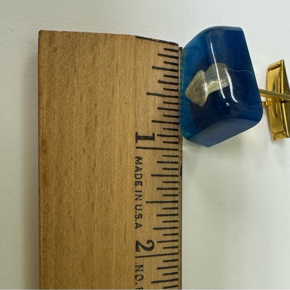 Blue Shell Earrings - Picture 3 of 5